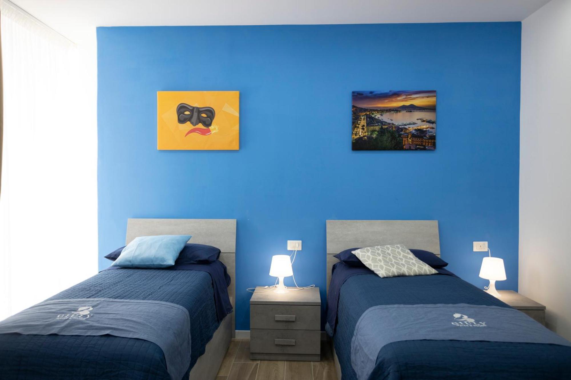 Giuly Suites & Rooms Naples Exterior photo